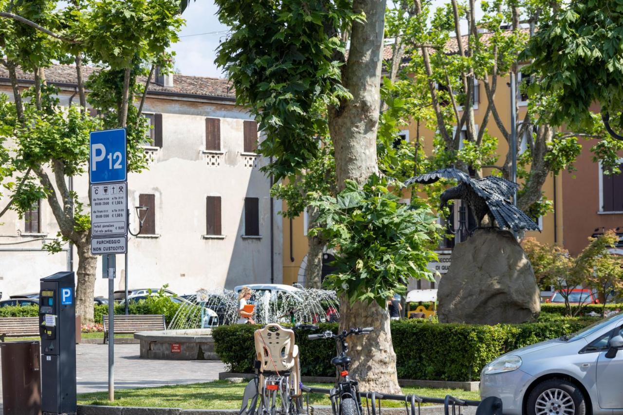 Lapiccolina Apartment Desenzano del Garda Exterior photo
